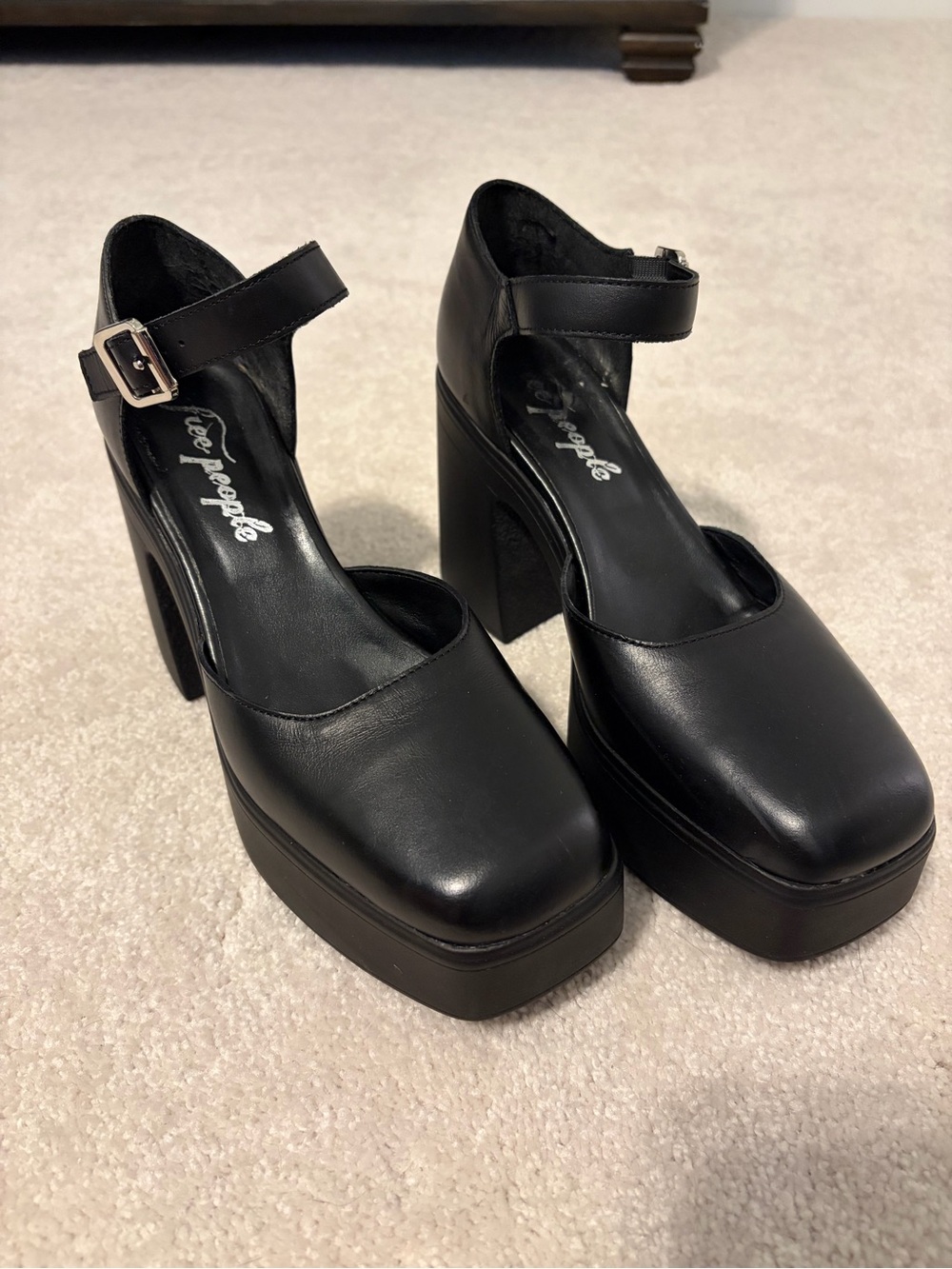 Free People Black Platform Mary Jane Heels | Size 39 (US 9) | Like New